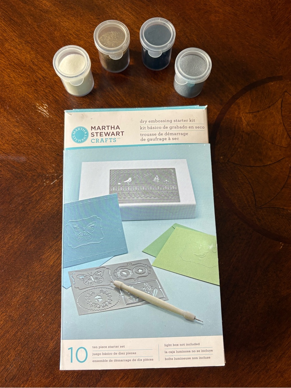 Martha Stewart Dry Embossing Starter Kit with 4 Embossing Powders